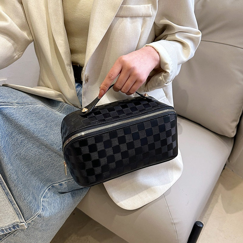 Cosmetic bag PU bag Clutch bag Pillow cosmetic bag Portable cosmetic storage bag Travel bag Large capacity storage bag