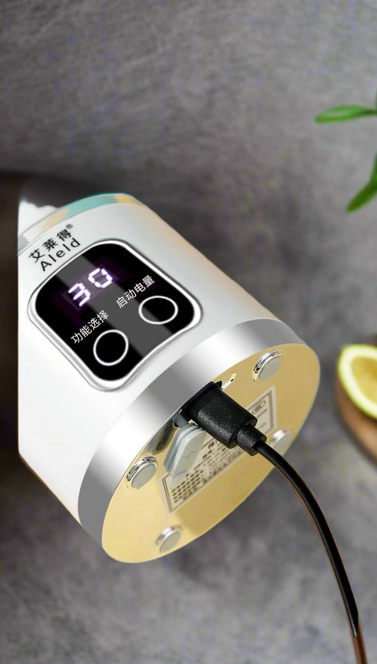 Portable & Rechargeable Small Cup Juicer